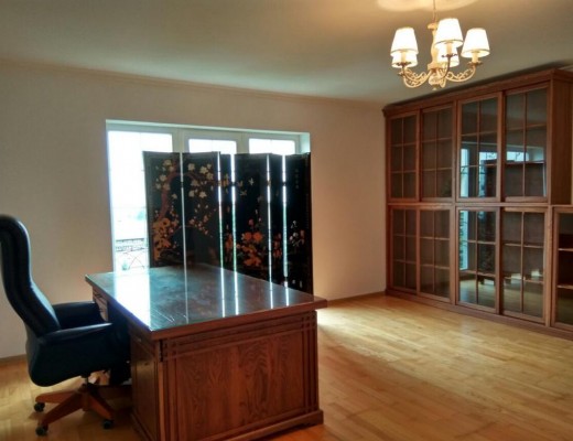 House for rent on Zhanibekova